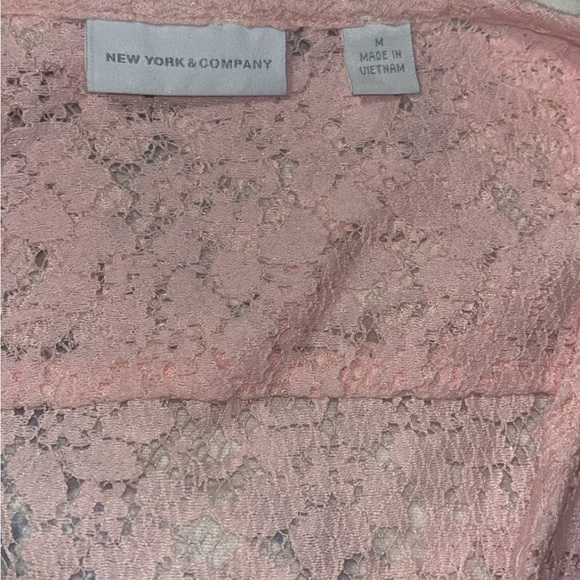 New York and Company see through lace shirt - Picture 3 of 4